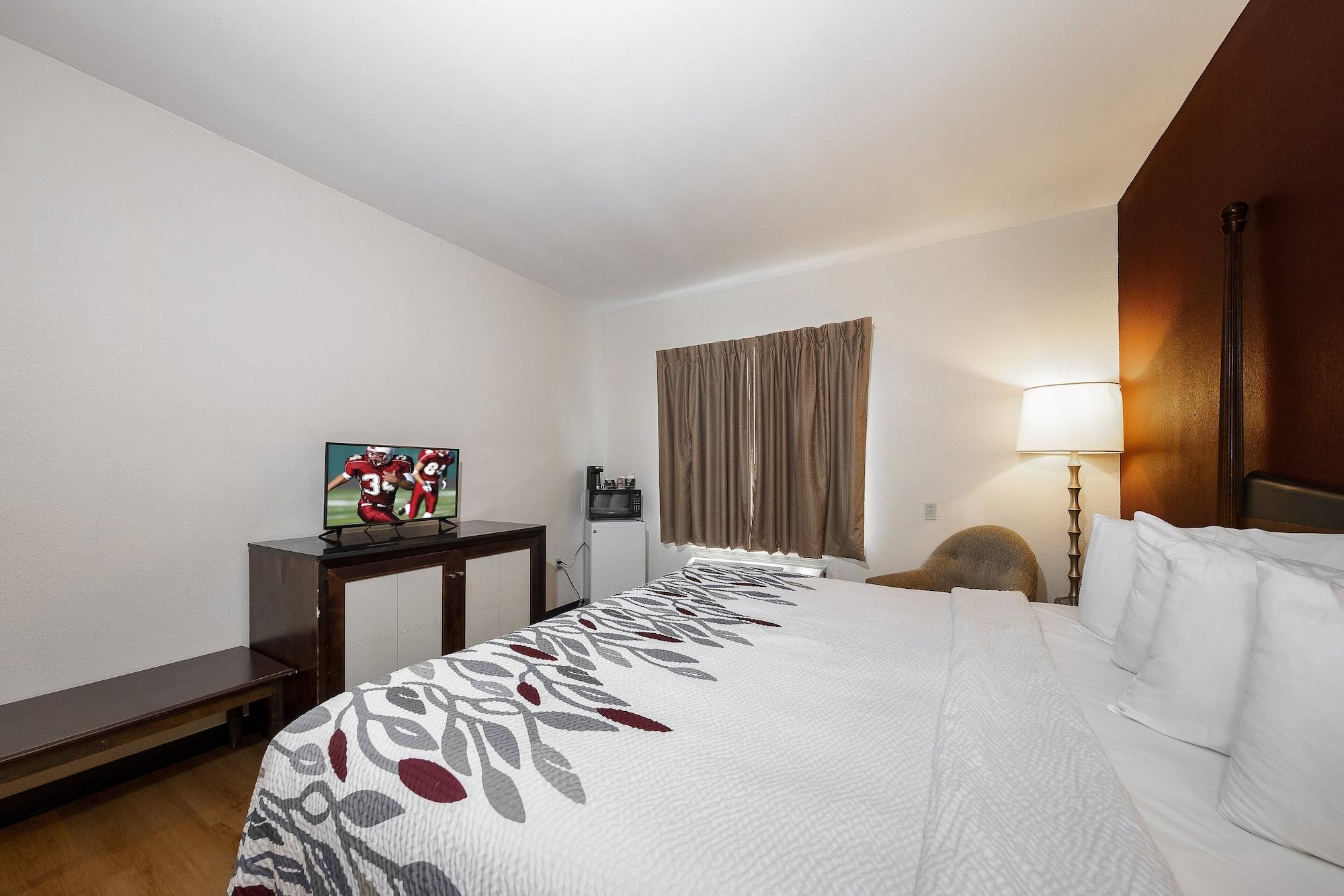Red Roof Inn & Suites Biloxi - Ocean Springs Εξωτερικό φωτογραφία