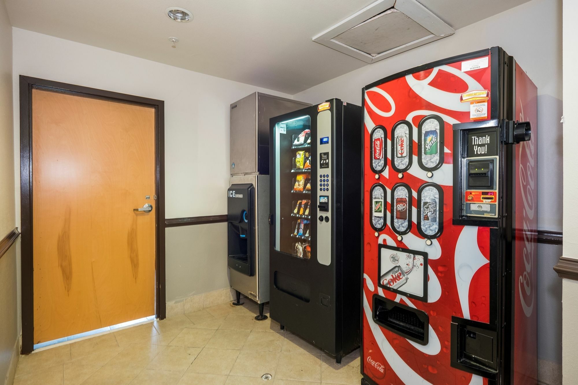 Red Roof Inn & Suites Biloxi - Ocean Springs Εξωτερικό φωτογραφία