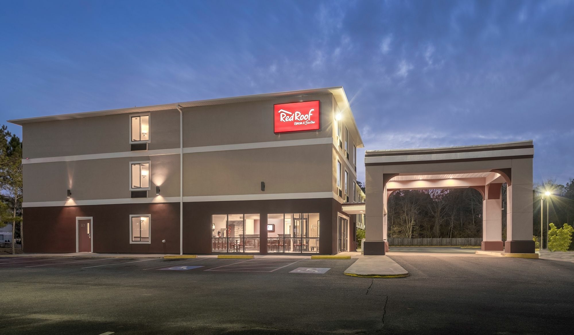 Red Roof Inn & Suites Biloxi - Ocean Springs Εξωτερικό φωτογραφία