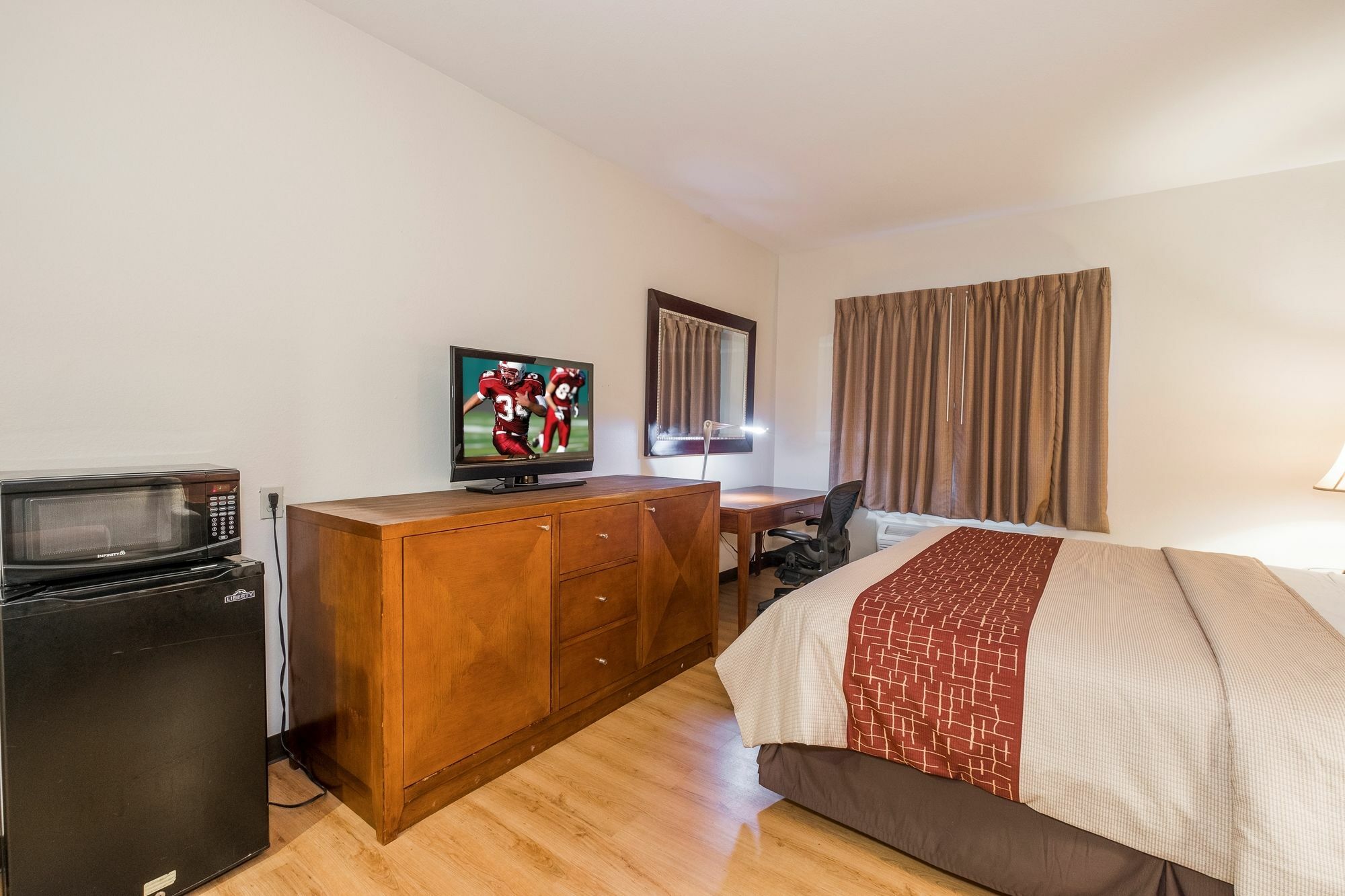 Red Roof Inn & Suites Biloxi - Ocean Springs Εξωτερικό φωτογραφία